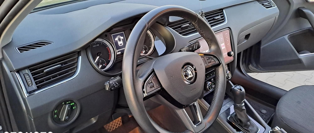 Skoda Octavia cena 70900 przebieg: 71000, rok produkcji 2019 z Połczyn-Zdrój małe 232